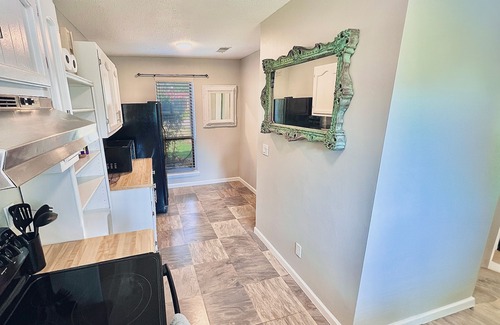 Madison Casa | Big, Fun, Clean and Comfy Townhome in Madison