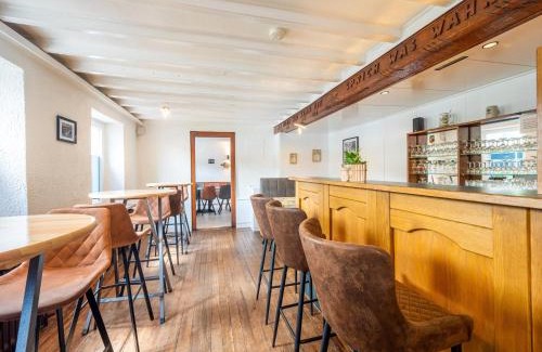 Schleiden Casa | Big Holiday Home near Monschau in the Eifel Nationalpark with a terrace and bar