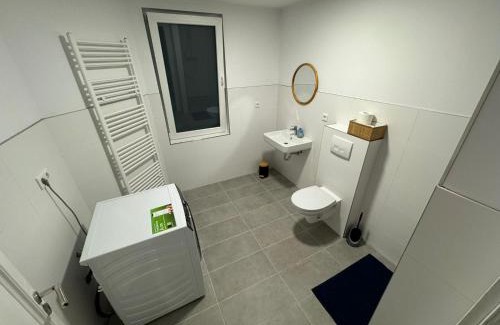Bad Oeynhausen Apartamento | Big House I 15 Beds I 8 Sleeping Room I Parking