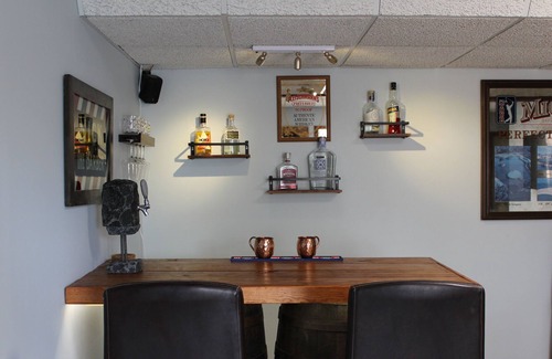 Gainesville Casa | Big Red Lake Cabin on Lanier !