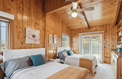 Pearblossom Otro | Big Sky Ranch