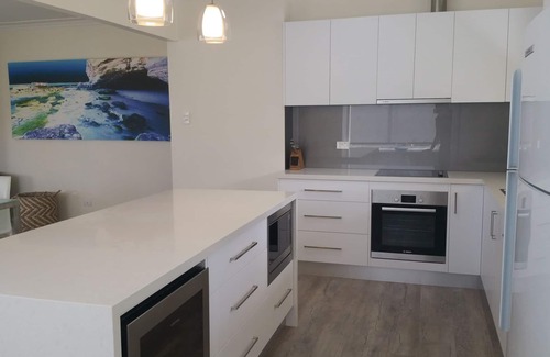 Caves Beach Casa | Top Deck Caves Beach: impresionantes vistas, paseo por la playa