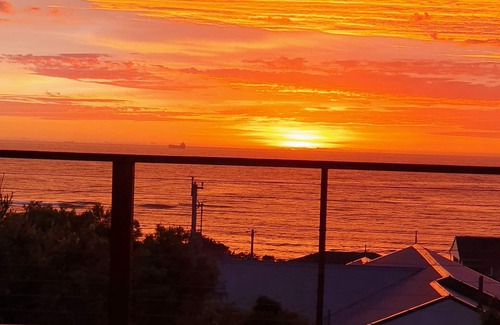 Caves Beach Casa | Top Deck Caves Beach: impresionantes vistas, paseo por la playa