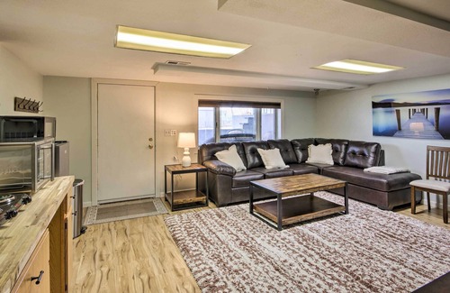 Billings Apartamento | Billings Apartment w/ Fireplace + Smart TV