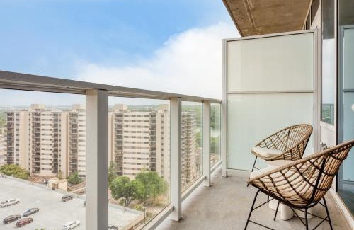Rainey Street Historic District Casa | Billy by AvantStay Brand New Condo in Austin w Amazing Amenities