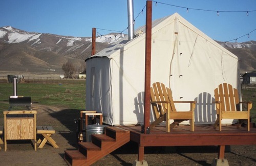 Golconda Alquiler De RV | "Billy The Kid" Glamp Tent