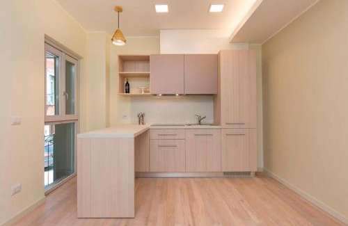 Como Apartamento | Bilocale in Via Bellinzona Como