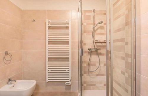 Como Apartamento | Bilocale in Via Bellinzona Como