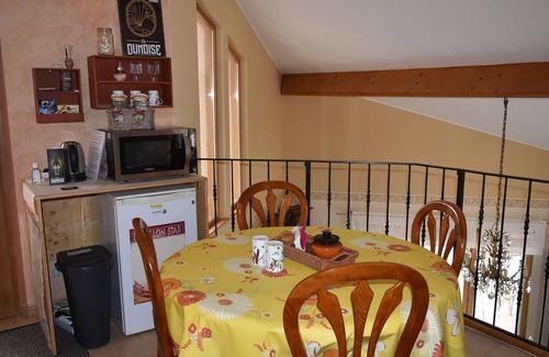 Dun-sur-Meuse Cama Y Desayuno | Casa bioclimática con vista al Mosa