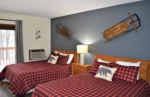 Hayward Complejo | Birch Point Resort Condo #18 - Nelson Lake, Hayward