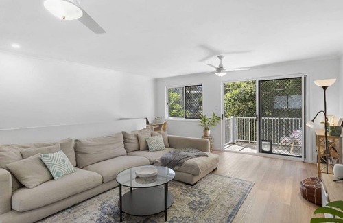 Caloundra West Casa | Birch Street 24 Unit 3, Caloundra West