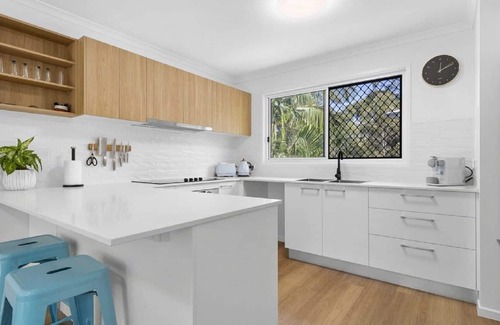 Caloundra West Casa | Birch Street 24 Unit 3, Caloundra West