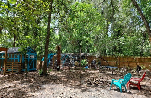 Glenwood Cabaña | Birds & Buns Bungalow