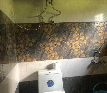 Kullu Hotel | BIRDS LOVE HOUSe