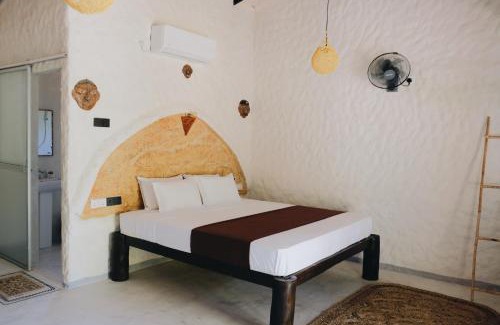 Mirissa Hotel | Birds of Paradise Surf and Yoga Boutique & Retreat