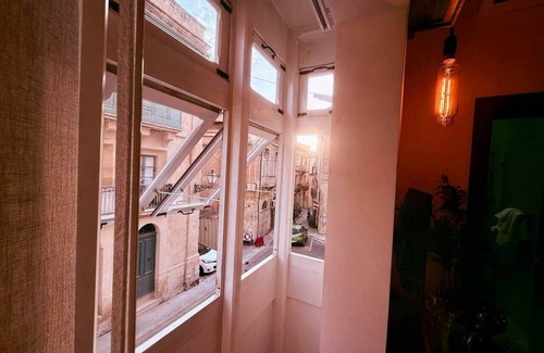 Madliena Casa | Birgu Square Charm-King Bed 180c