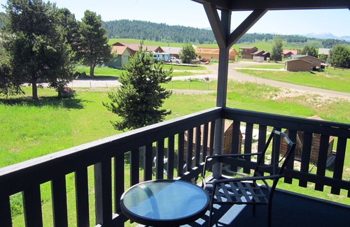 Horse Butte Condominio | Bison Hideaway Condo - retiro cálido y acogedor para parejas