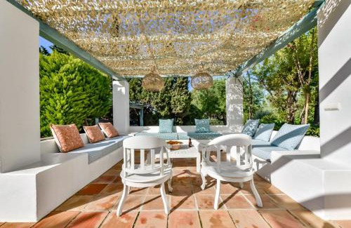 Jesus Pobre Villa | Bisserot - J. Pobre - By Almarina Villas