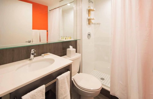 Bushwick Hotel | Bklyn House