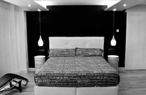 Noja Apartamento | Black and White Suitte "Plaza"