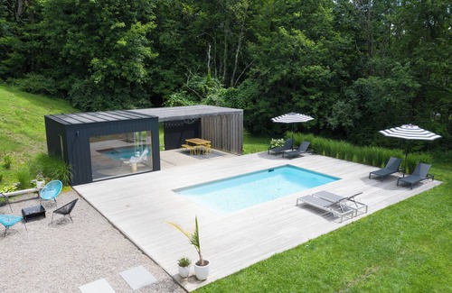 Kerhonkson Casa | Black Barn Modern Retreat in the Catskills