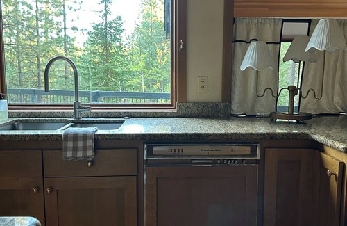 Black Butte Ranch Casa | Black Buttee (Big Sister)