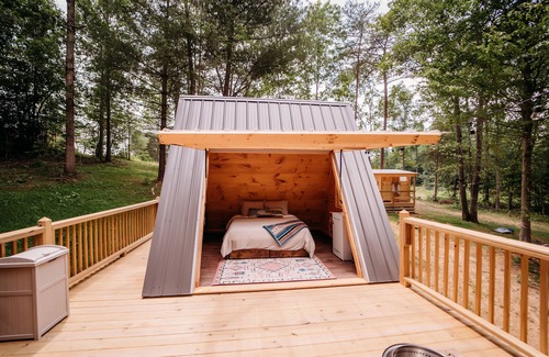 Robbins Cabina | Black Creek Glamping