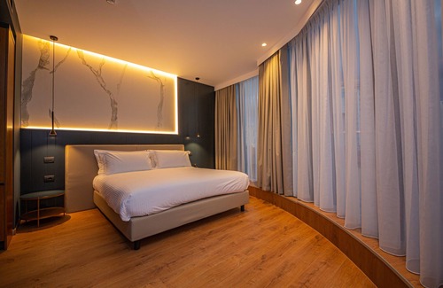 Tirana Hotel | Black Diamond Hotel