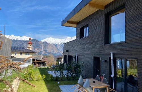 Tulfes Apartamento | Black Forest Lodges - gehobene Ferienwohnungen mit Privatsaunas