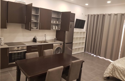 Praia da Vitoria Apartamento | Black House Apartments II