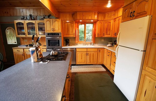 Rangeley Plantation Casa | 🐾Black Moose - Private waterfront beach area, walk-in accessibility and a dock!