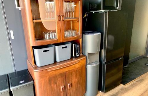 Asato Apartamento | Black Penthouse Naha 最大12名宿泊可 118平米 国際通り沿い 牧志駅 徒歩5分