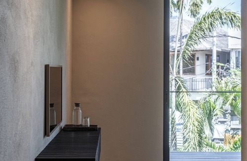 Berawa Villa | Black Villas Canggu Beach by OXO