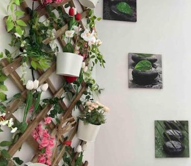 Belfort Apartamento | Black & White Harmony