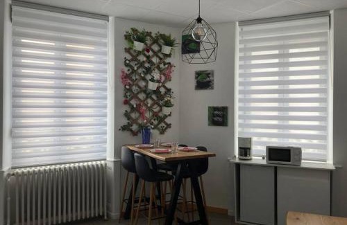 Belfort Apartamento | Black & White Harmony