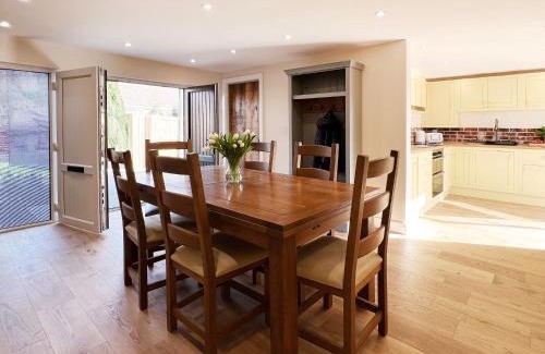 Sudbury Casa | Blackberry Barn by The Suffolk Cottage Collection