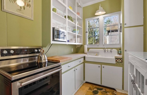 Michiana Cabina | Blackberry Cabin of Michiana with a hot tub