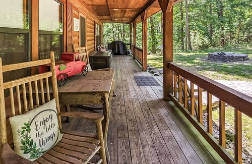 Newnata Casa | Cabaña Blanchard en el bosque ~ Privacidad accesible