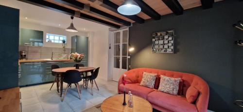 Fontainebleau Casa | Bleautiful "Aliénor" Charmant appartement avec terrasse