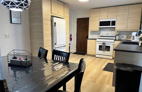 Norwalk Casa | "Blessed Beyond Measure" Peaceful & Clean 3 BR with 2 BA house