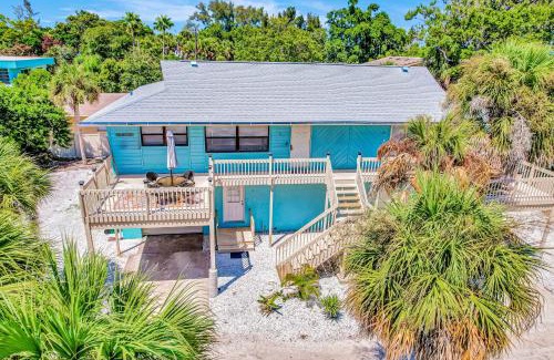Englewood Casa | Blissful Beach Retreat Super