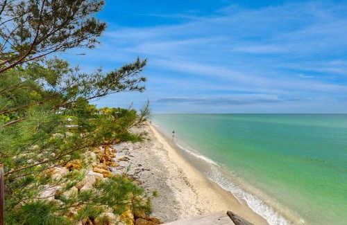 Englewood Casa | Blissful Beach Retreat AB