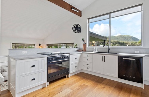 Stanwell Park Casa | Blissful Beachside Stay / Stanwell Park