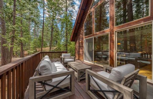 Arnold Casa | Blissful Pines