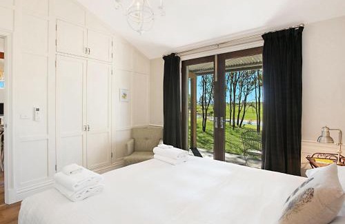 Belford Casa | Block Eight Estate Barrington View Villa