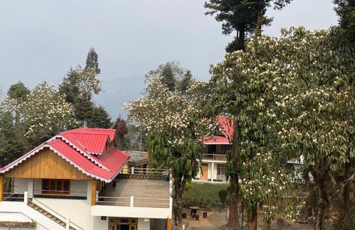 Darjeeling Casa | Bloomfield Farmhouse and Eco-Resort - 2
