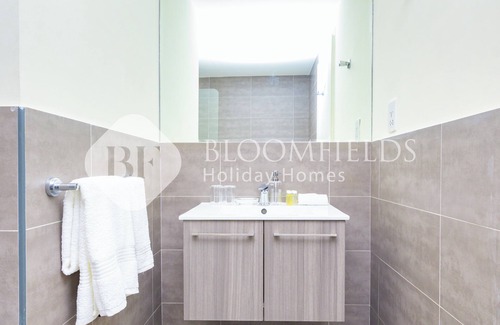 Masdar City Apartamento | Bloomfields Cozy STU Balcony Leonardo