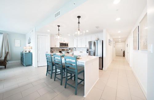 Fort Walton Beach Apartamento | Blu 207 - Oceanfront - Luxurious Resort - Free Beach Svc Included