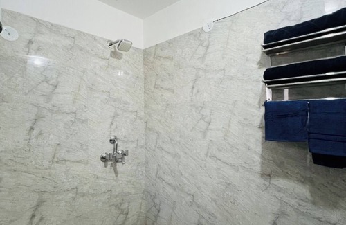 Vaishali Nagar Apartamento | Blu Stays - Luxe 2BHK in Jaipur