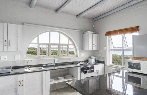 Saldanha Hotel | Blue Bay Lodge